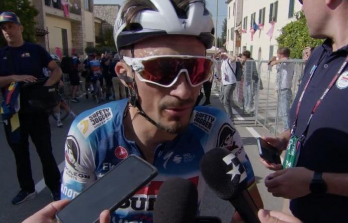 Giro d’Italia 2024, Julian Alaphilippe: „Ich habe alles gegeben, deshalb bereue ich nichts. Aber es tut weh, so nah am Sieg dran zu sein.“