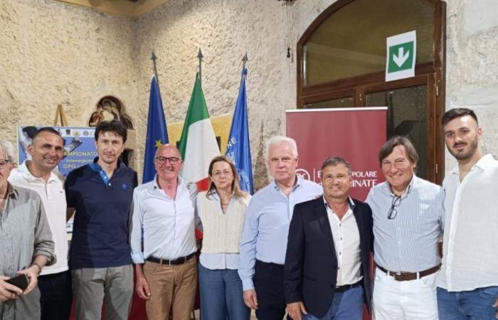Latium – Die Pressekonferenz zur interregionalen GPG-Meisterschaft in Atina: Präsident Paolo Azzi zu Gast bei der Veranstaltung