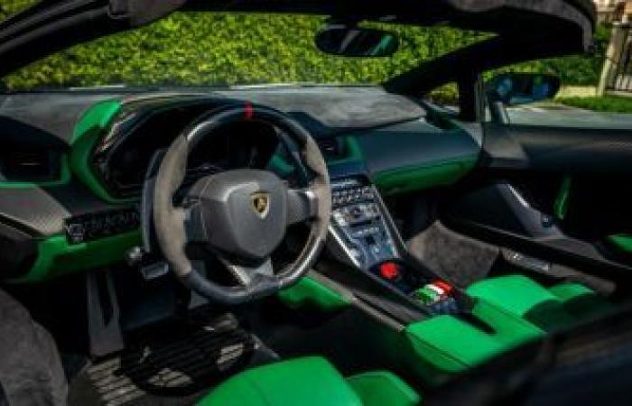 Hypercar Lamborghini Veneno Roadster Rekordpreis bei Online-Auktion