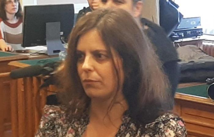 Ungarn will die Aufhebung der Immunität von Ilaria Salis, Budapests Antrag an das Europäische Parlament
