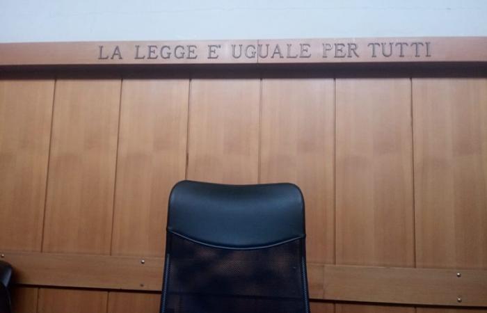 „Gerechtigkeit und Begünstigungen“-Untersuchung am Gericht von Lecce, Mitteilung an den Angeklagten: „Keine korrupte Vereinbarung“