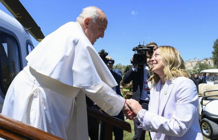 G7 Italien, der Papst: „Keine Maschine sollte jemals entscheiden, ob sie einem Menschen das Leben nimmt“ – Das Video
