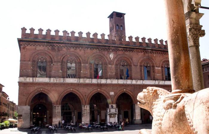 Cremona Sera – Virgilio: „Eine neue Saison für die Stadt mit einer allgemeinen Erneuerung im Rat“