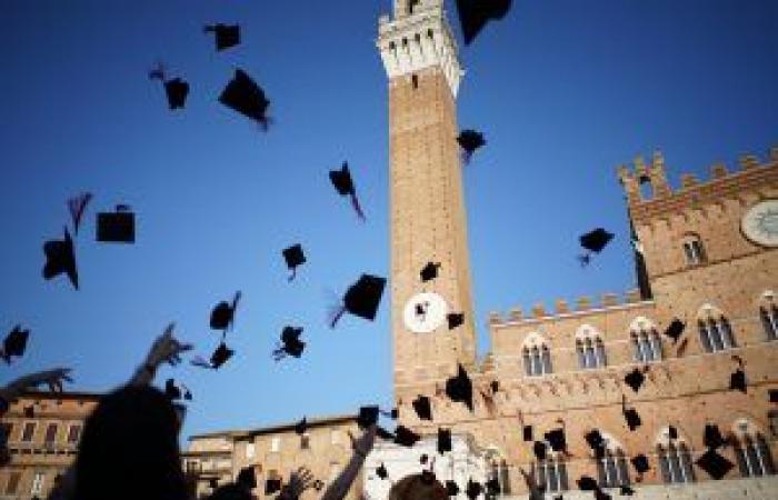 Abschlusstag 2024 der Universität Siena.