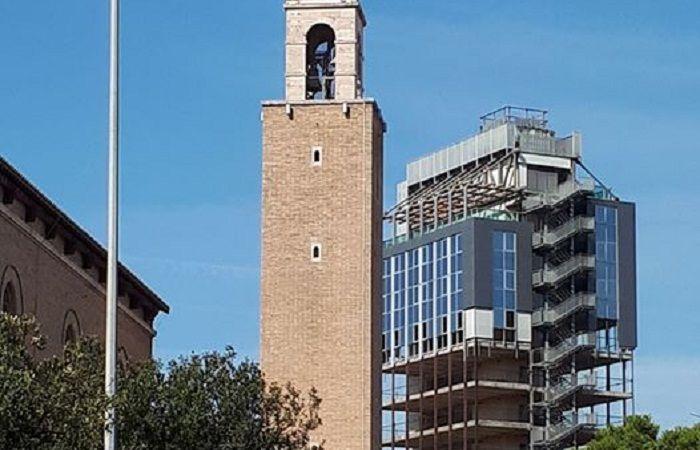 Latina / Palazzo Key, die Gemeinde ordnet den Abriss des beschlagnahmten Wolkenkratzers an