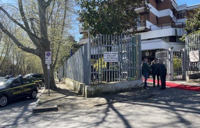„Garantie“-Operation der GDF von Avellino: Der Buchhalter wird aus dem Gefängnis entlassen