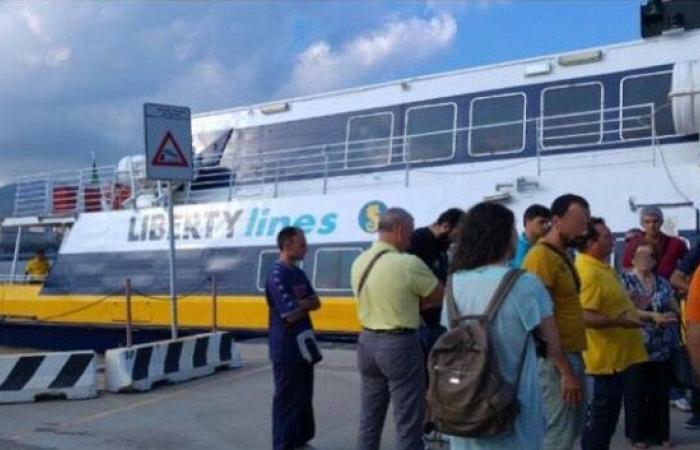 Messina. Änderung der Tragflügelbootfahrpläne nach Reggio Calabria: Heftige Proteste von Pendlern