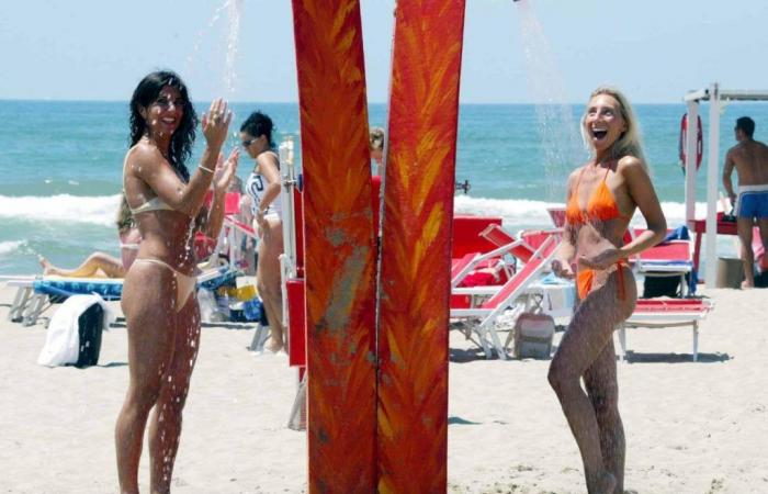 Schauer am Strand, hier sind die neuen Regeln in der Toskana für den Sommer 2024 Il Tirreno