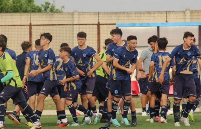 Bari, die U16-Mannschaft der Levante Azzurro, ist Meister von Apulien: eine zunehmend rosige Zukunft