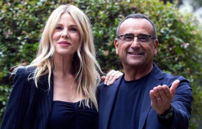 Sanremo 2025, Carlo Conti „sagte“, wer der Co-Moderator sein wird: Die Geste blieb nicht unbemerkt