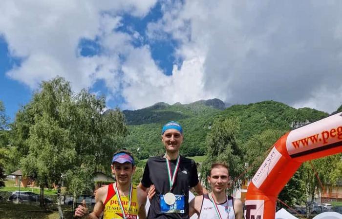 Sky Creste del Resegone: Luca Carrara triumphiert, der Einheimische Angiolini gewinnt den Trail