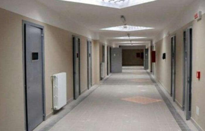 Im Gefängnis von Trient schlägt ein Insasse zwei Polizisten und schickt sie ins Krankenhaus – Nachrichten