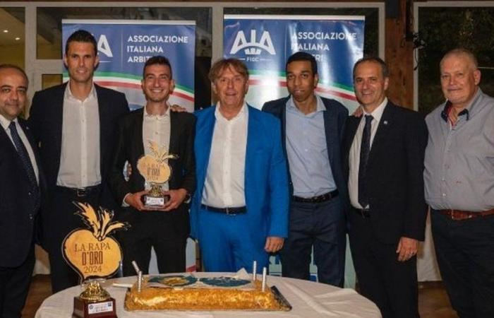 Erfolg für die zweite Ausgabe des „La rapa d’oro“-Preises mit dem Schiedsrichter Matteo Marchetti, 8 Personen aus Rieti ausgezeichnet