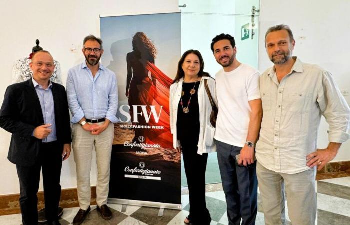 Sizilien Fashion Week, der Bürgermeister von Monreale traf die teilnehmenden Unternehmen |