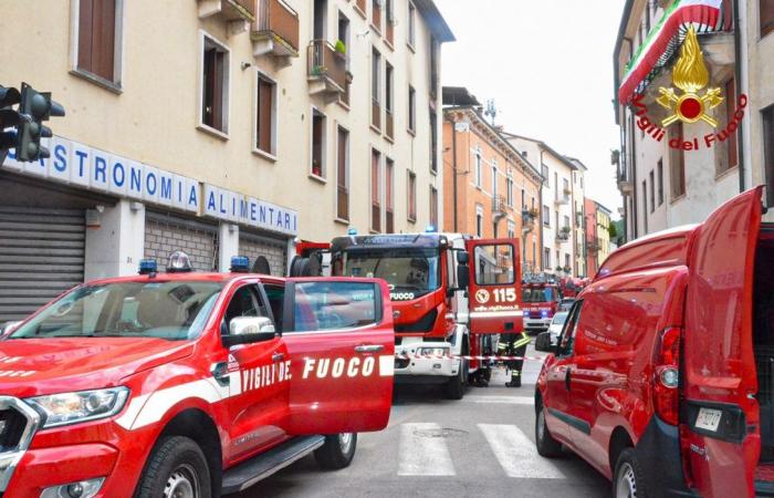 Angst im Zentrum von Vicenza, Brand in einer Wohnung in Contra’ San Silvestro
