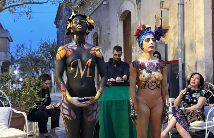 Modica, Cori Amentas Moorköpfe für „Momenti D’Oro“ verzaubern das Publikum (Foto und Video) –