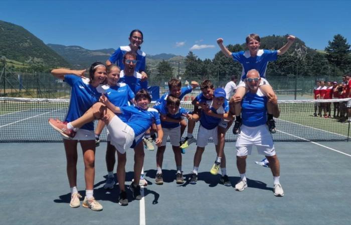 Tennis – Italienischer Meister des Piemont: Ruderer auf dem Platz mit Oliaro, Francia und Amich