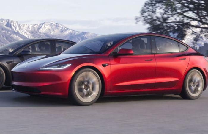 Tesla senkt den Preis für das Model 3 AWD und verlängert gleichzeitig die Angebote für den effektiven Jahreszins von 1,99 % und den kostenlosen FSD-Transfer