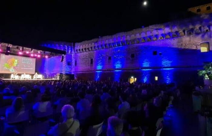 Forlì. Über 3.000 Besucher zur vierten Ausgabe des Caterina Sforza Festivals. Bürgermeister Zattini: „Bereit zur Wiederholung in Rocca im Jahr 2025“
