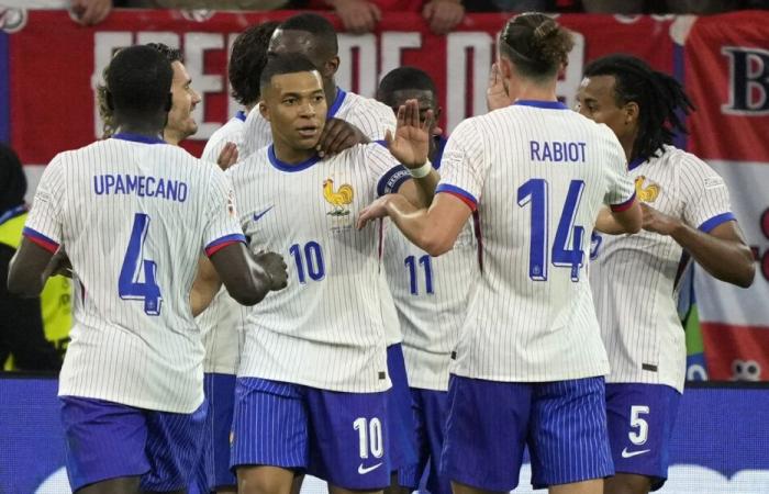 Frankreich eröffnet die Europameisterschaft mit einem Sieg. Ein wunderschönes Österreich geht mit 1:0 besiegt hervor