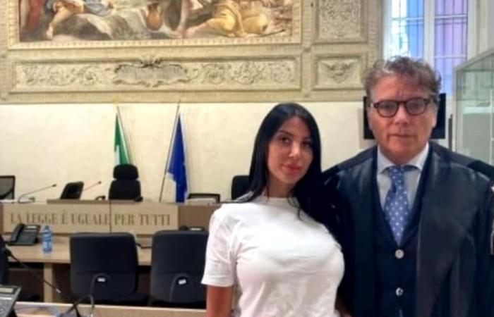 Behauptet, die nicht anerkannte Tochter von Lamborghini zu sein, wurde von einem ausschließlich aus Forlì stammenden Verteidigungsteam wegen Verleumdung freigesprochen