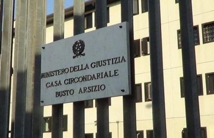 Um Selbstmorde im Gefängnis zu stoppen, findet eine Doppelsitzung der Strafkammer von Busto statt