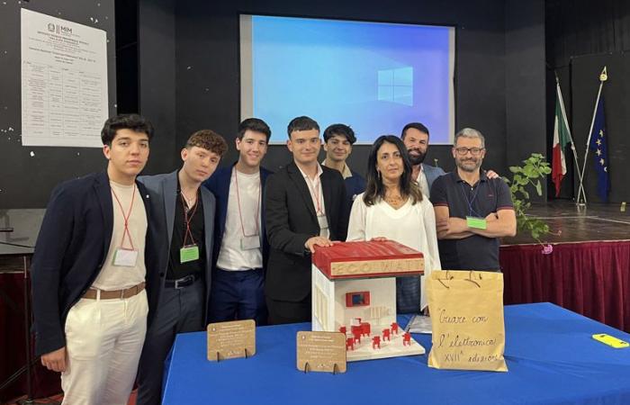 „Schaffen mit Elektronik“, der „Belluzzi – Da Vinci“ gewinnt den ersten Preis