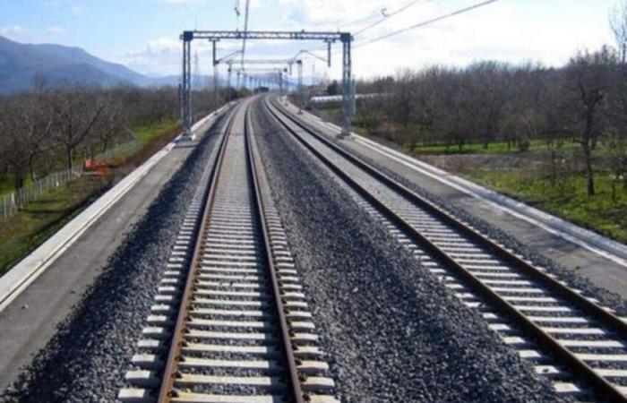 Augusta-Eisenbahnumfahrung, Aricò „Iter geht voran, die Fertigstellung von Catania-Syrakus rückt näher“ – BlogSicilia