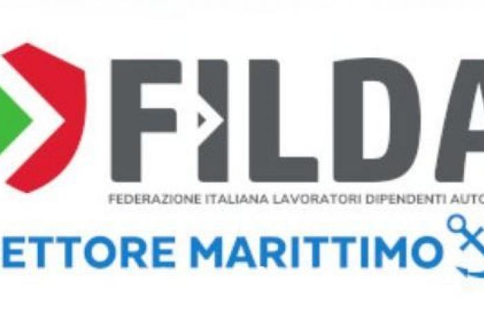 Die CSLE-Gewerkschaft und die Maritimers for the Future Association nach einem Treffen mit Senator Francesco Silvestro.