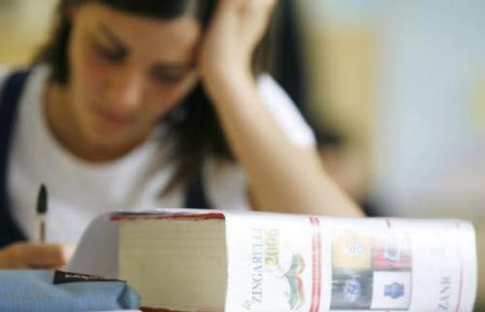 A. Fontana appelliert an 70.000 Studenten aus der Lombardei, „den Prüfungen mit Gelassenheit entgegenzutreten“