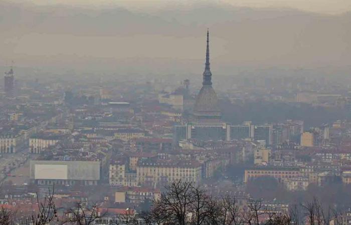 GERECHTIGKEIT – Der erste Prozess gegen Bürgermeister wegen fahrlässiger Umweltverschmutzung in Turin
