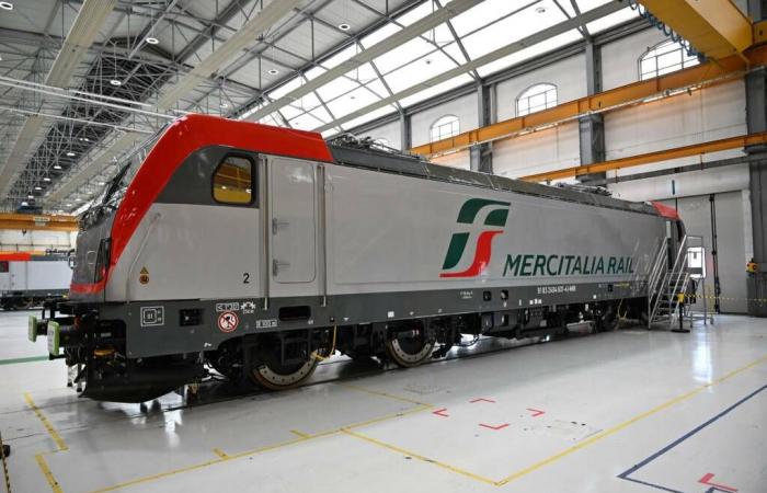 Alstom unterzeichnete mit der Polo Logistica FS einen Vertrag über 323 Millionen FS für 70 Traxx Universal-Lokomotiven: Sie werden in Vado Ligure hergestellt