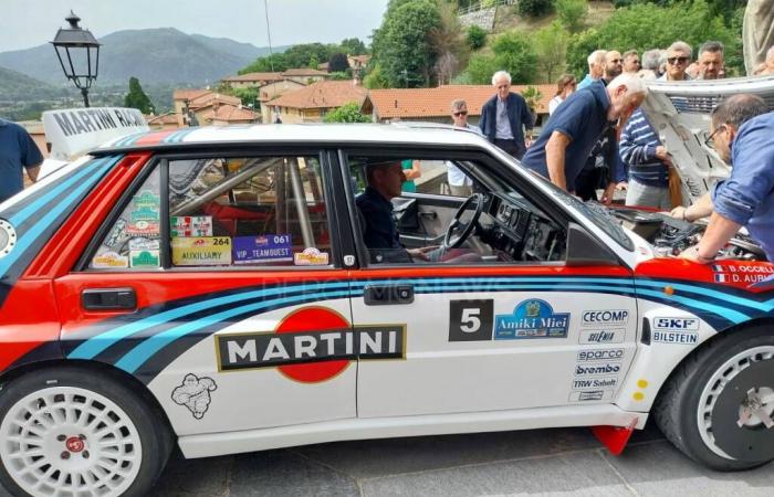 Das Dröhnen des geliebten Rallyeautos zum letzten Abschied von Luca Carrara