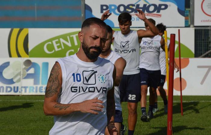 Strambelli und Fidelis Andria zum Abschied: Barletta und Pistoiese über den offensiven Mittelfeldspieler von Bari
