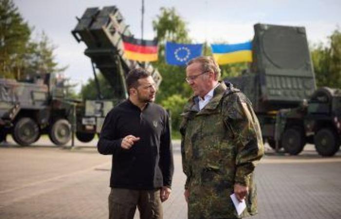 Auf Radio Cosmo WDR die Debatte über die Wiedereinführung der Wehrpflicht in Deutschland – Verteidigungsanalyse