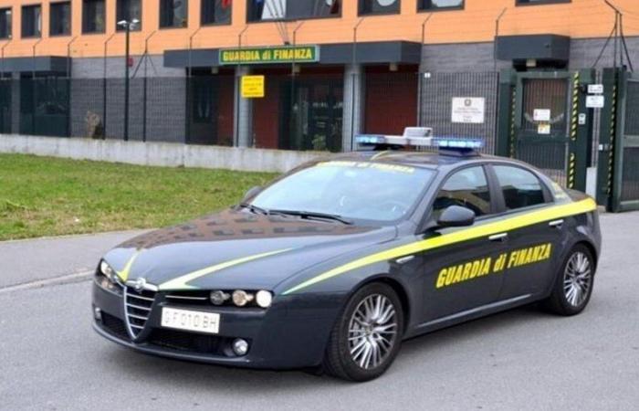 Betrug und Geldwäsche, kriminelle Vereinigung zerschlagen: Festnahmen auch im Raum Cremona