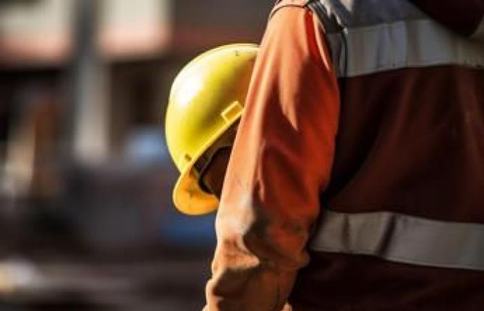 Nachts Explosion in einer Fabrik in Bozen, 6 Arbeiter verletzt – Sbircia la Notizia Magazine