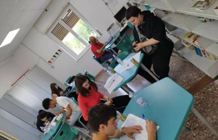 Velletri – Avis Giovani Velletri, die Initiative zur Sensibilisierung für Blutspenden in örtlichen Instituten und Gymnasien ist abgeschlossen