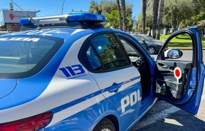 Er zündet das Fenster einer Bar an und flüchtet auf einem gestohlenen Roller, ein 18-Jähriger aus Catania wird verhaftet – BlogSicilia