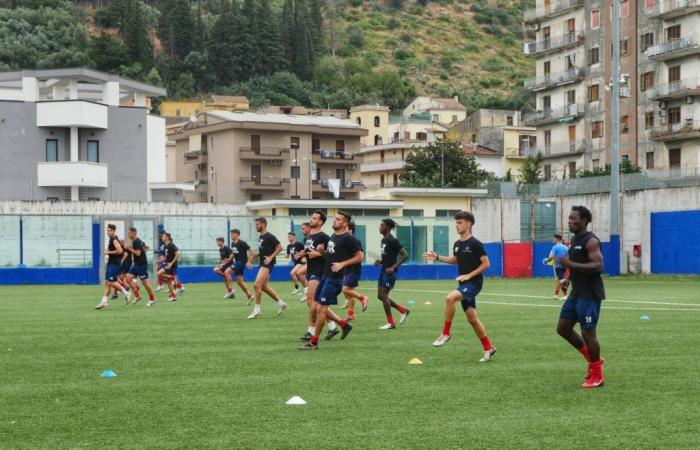 Modica Calcio hat in Pompeji nichts zu verlieren, die Rossoblù streben nach dem Kunststück, die Serie D zu erreichen –