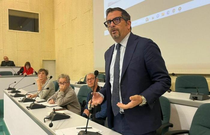 Silvetti, es ist Zeit, Bilanz zu ziehen: Für Ancona in D will die FIGC genaue Wirtschafts- und Planungsgarantien