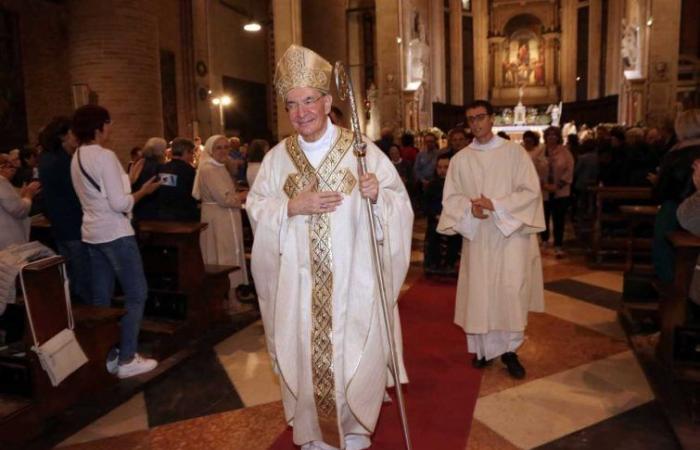 Diözese: Treviso, der emeritierte Bischof Gianfranco Agostino Gardin ist heute Nachmittag gestorben. Die Beerdigung wird am 28. Juni von Patriarch Moraglia in der Kathedrale gefeiert