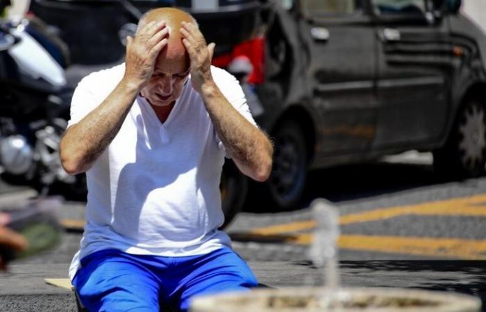 Gegen die extreme Hitze kommen die „Nachbarschaftsbutler“ und helfen den älteren Menschen. Die Initiative der Region Ligurien