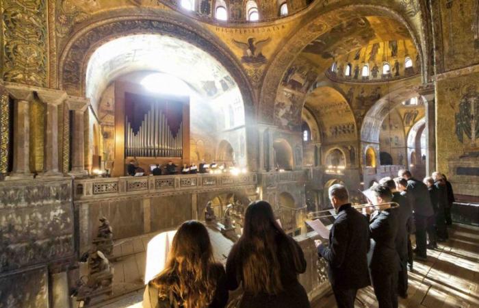Ravenna-Festival. Die Messe für Sant’Apollinare mit der Marciana-Kapelle in Classe