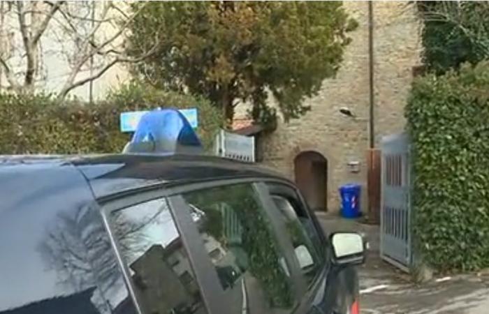 Der Verdacht der Polizei über zwei Nachbarn. VIDEO Reggioline -Telereggio – Aktuelle Nachrichten Reggio Emilia |