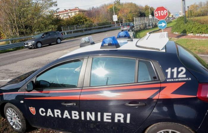 Pescara, 17-Jähriger, erstochen. Zwei Minderjährige festgenommen, Söhne eines Polizisten und eines Anwalts