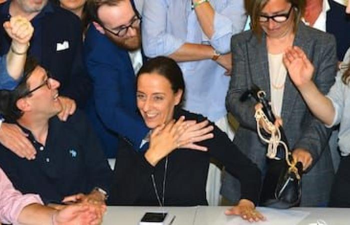 Wahlen in Florenz, Sara Funaro von der Mitte-Links-Partei gewinnt: „Erste Bürgermeisterin, eine historische Tatsache“