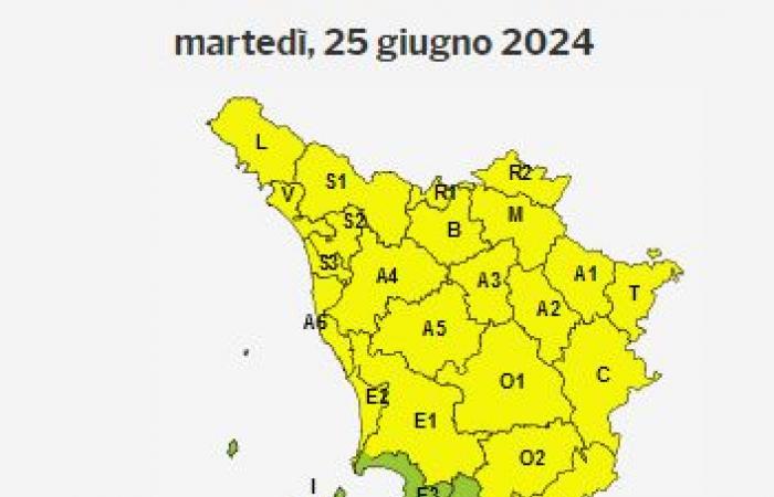 Gewitter, gelbe Warnung bis Dienstag verlängert. Geschlossene Unterführung in Pratilia Richtung Pistoia
