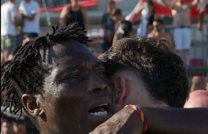 Modica Calcio verliert die Serie D. Pompeji gewinnt 4 zu 0. Tränen auf dem Platz, Verbitterung bei den Fans in einer aufregenden Saison