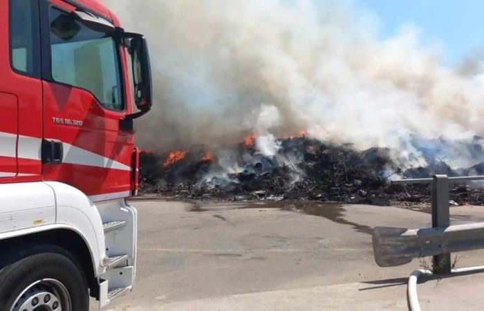 Feueralarm in Rom, Ciofi (Fns Cisl): „Mindestens 250 Feuerwehrleute werden vermisst“